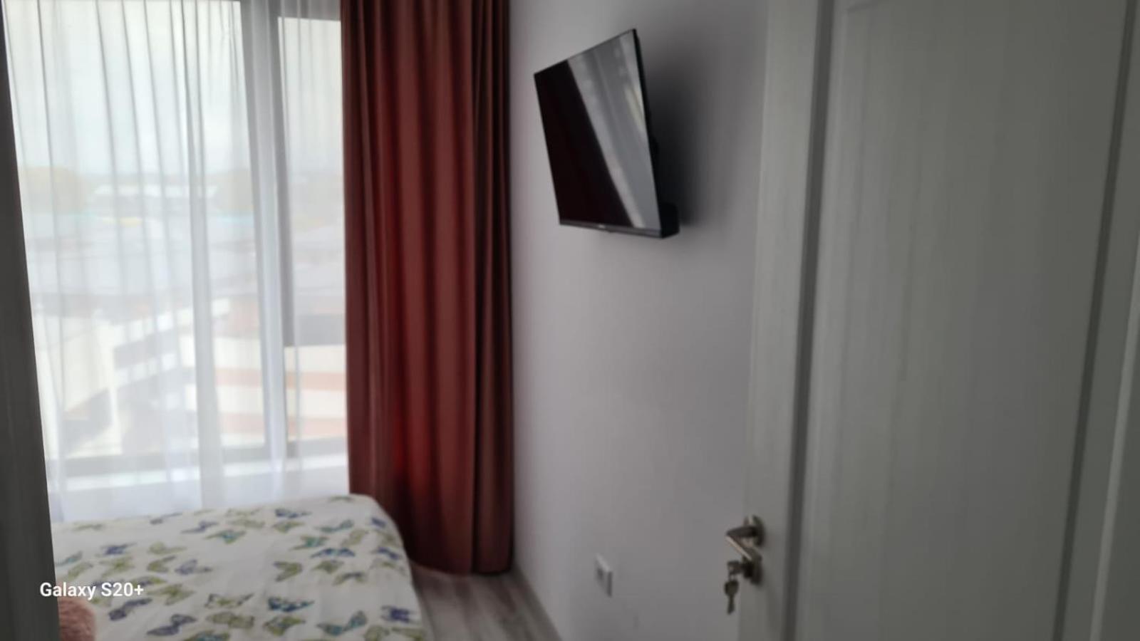 Apartament David รึมนิคูวัลเจีย ภายนอก รูปภาพ
